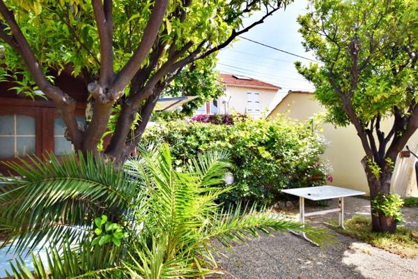 Maison à vendre 6 pièces LE LAVANDOU-SAINT CLAIR (83)