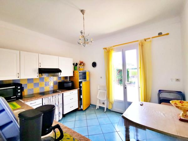 Maison à vendre 6 pièces LE LAVANDOU-SAINT CLAIR (83)
