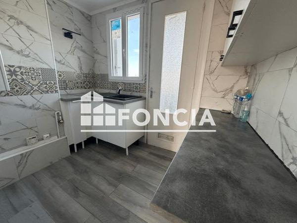 Location Appartement 3 pièces 54.06 m² - 63 RUE DE RIEUVILLE Dreux 28100