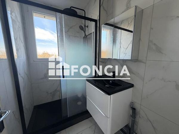 Location Appartement 3 pièces 54.06 m² - 63 RUE DE RIEUVILLE Dreux 28100