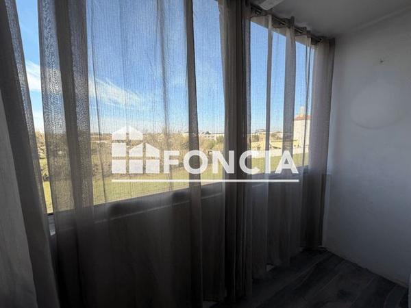 Location Appartement 3 pièces 54.06 m² - 63 RUE DE RIEUVILLE Dreux 28100