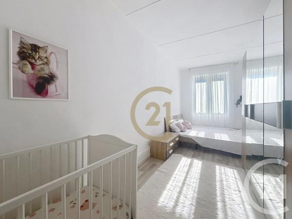 Immeuble à vendre  200 m 2   GIROMAGNY  - 90