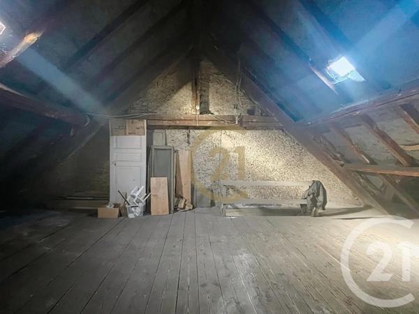 Immeuble à vendre  200 m 2   GIROMAGNY  - 90