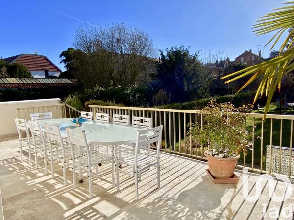 Maison à vendre 8 pièces 313 m² Clamart