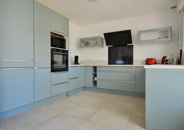 Maison 4 pièce(s) 3 chambre(s) 135 m²