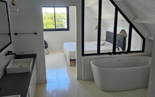 Appartement à vendre    4 pièces • 113,30 m2 Le Gosier