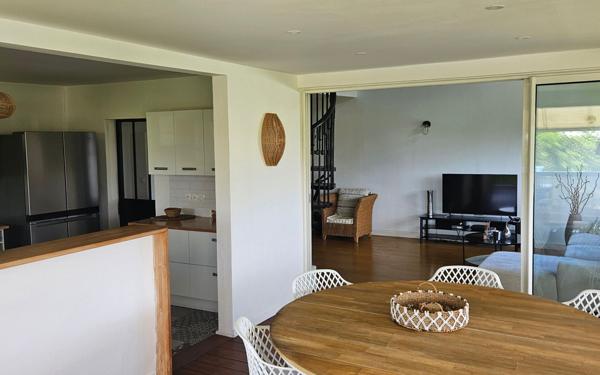 Appartement à vendre    4 pièces • 113,30 m2 Le Gosier