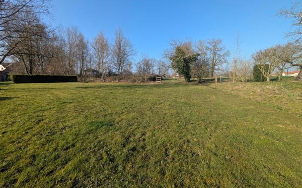 Terrain à vendre    Chevroux