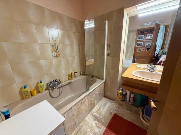 SAINT MICHEL EN L'HERM (85580) 10 MIN DES PLAGES PROPRIETE D'EXCEPTION AVEC 4 GITES, PISCINE ET ANNEXES