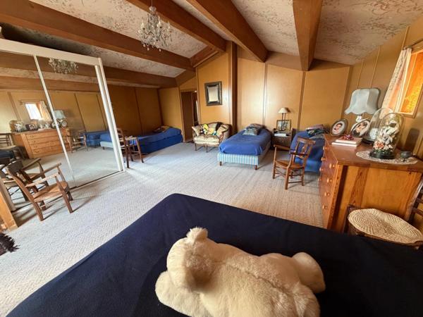 SAINT MICHEL EN L'HERM (85580) 10 MIN DES PLAGES PROPRIETE D'EXCEPTION AVEC 4 GITES, PISCINE ET ANNEXES