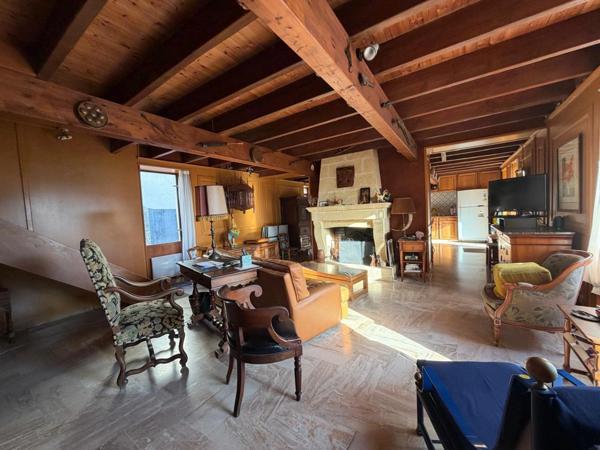 SAINT MICHEL EN L'HERM (85580) 10 MIN DES PLAGES PROPRIETE D'EXCEPTION AVEC 4 GITES, PISCINE ET ANNEXES