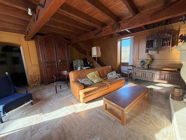 SAINT MICHEL EN L'HERM (85580) 10 MIN DES PLAGES PROPRIETE D'EXCEPTION AVEC 4 GITES, PISCINE ET ANNEXES