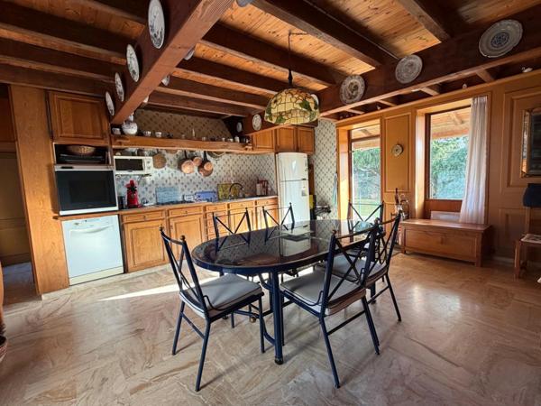 SAINT MICHEL EN L'HERM (85580) 10 MIN DES PLAGES PROPRIETE D'EXCEPTION AVEC 4 GITES, PISCINE ET ANNEXES