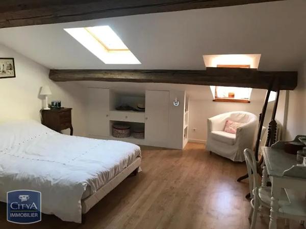 Appartement à louer 3 pièces 59.35m² Dijon (21000)