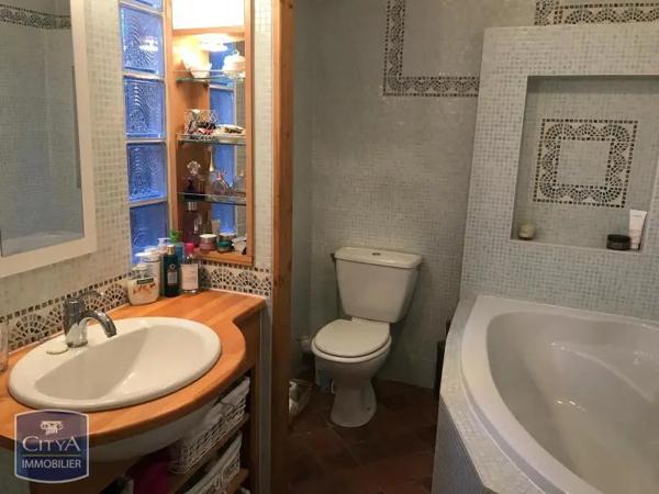 Appartement à louer 3 pièces 59.35m² Dijon (21000)