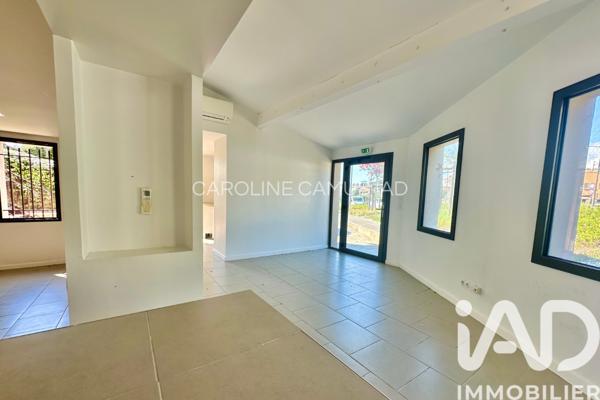 Maison à vendre 5 pièces 121 m² Sanary-sur-Mer