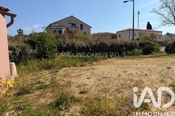 Maison à vendre 5 pièces 121 m² Sanary-sur-Mer