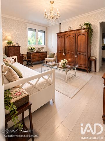 Maison à vendre 8 pièces 190 m² Louveciennes