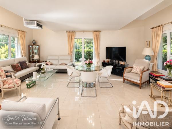 Maison à vendre 8 pièces 190 m² Louveciennes