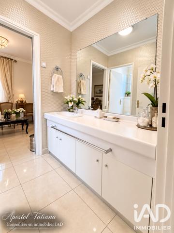 Maison à vendre 8 pièces 190 m² Louveciennes