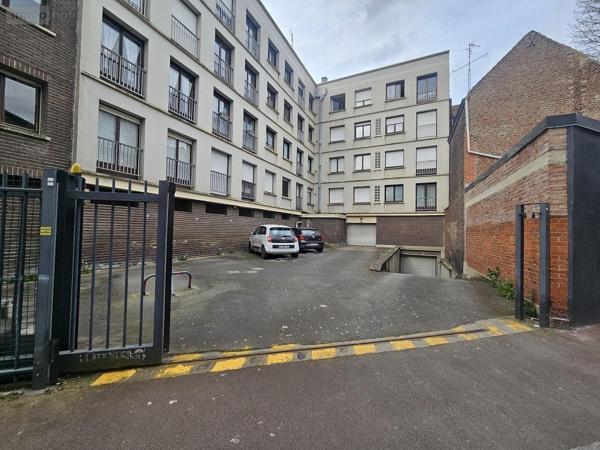 Garage - Parking à vendre à Lille dans le Nord (59000), ref : 59007-1931   
Centre