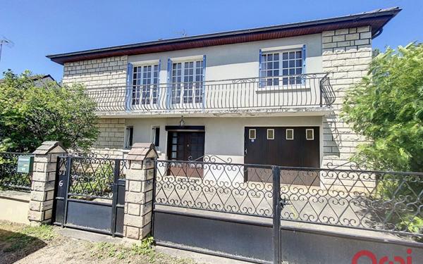 Maison à vendre    5 pièces • 140 m2 Commentry