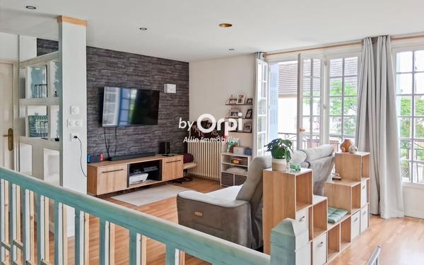 Maison à vendre    5 pièces • 140 m2 Commentry