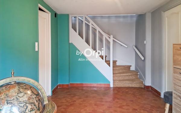 Maison à vendre    5 pièces • 140 m2 Commentry