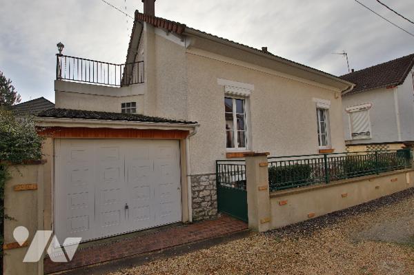 Maison individuelle de 83 m² -2 chambres–1 salle d’eau–Jardin–Sous-sol total, garage-Parcelle 443m²