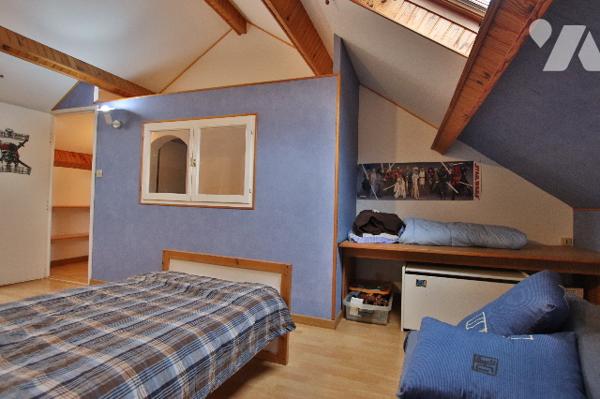 Maison individuelle de 83 m² -2 chambres–1 salle d’eau–Jardin–Sous-sol total, garage-Parcelle 443m²