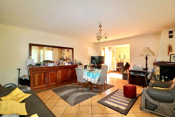 Maison 4 pièces de plain-pied - NOISY LE GRAND