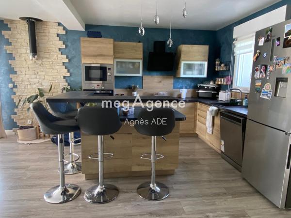 Maison à MORVILLE, 50700 - 6 pièces 107m²
