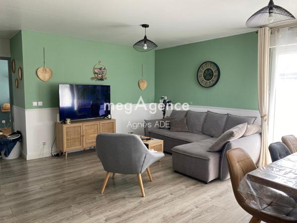 Maison à MORVILLE, 50700 - 6 pièces 107m²