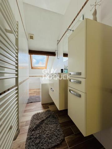 SAINTE ANNE - MAISON D'ENVIRON 145M² PLEINE DE CHARME AVEC COUR