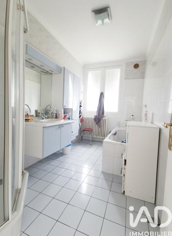 Maison à vendre 6 pièces 176 m² Gourdon