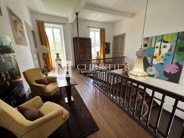 Vente Superbe château de campagne de 1,5 hectare – Toulouse 1hr 15 mins