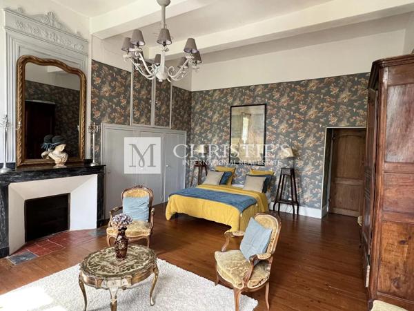 Vente Superbe château de campagne de 1,5 hectare – Toulouse 1hr 15 mins