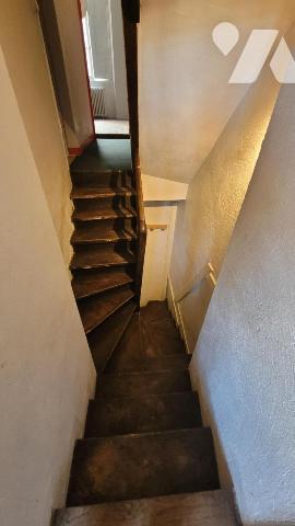 SABLE-SUR-SARTHE-MAISON DE VILLE CENTRE HISTORIQUE-REF: VDL2120