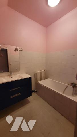 SABLE-SUR-SARTHE-MAISON DE VILLE CENTRE HISTORIQUE-REF: VDL2120