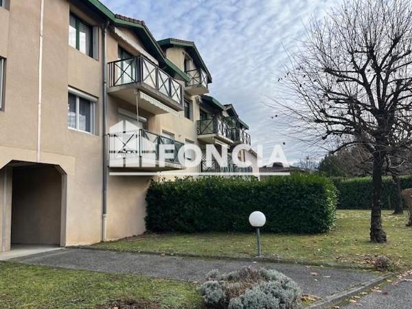 À vendre Local commercial 1 pièce - Fontaine 38600