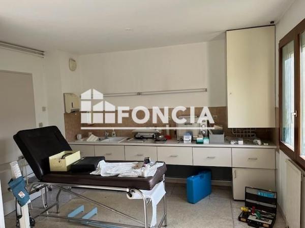 À vendre Local commercial 1 pièce - Fontaine 38600