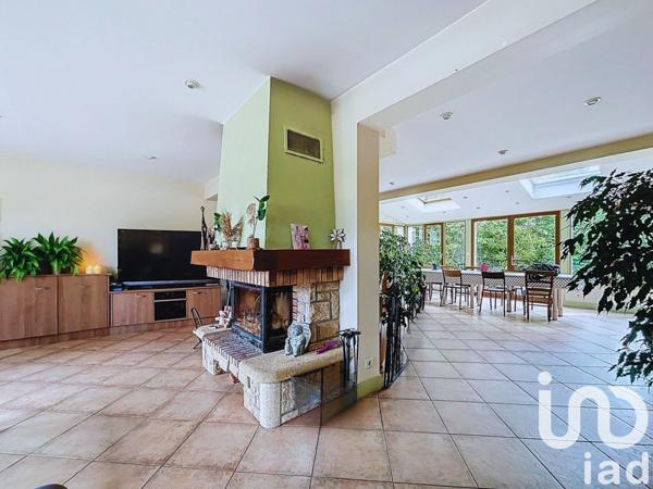 Maison à vendre 11 pièces 194 m² Faremoutiers