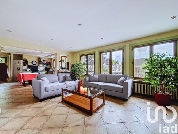 Maison à vendre 11 pièces 194 m² Faremoutiers