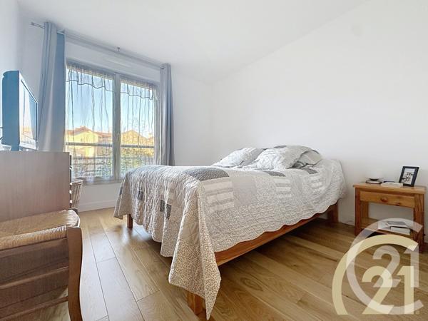 Appartement F4 à vendre  4 pièces - 69,85 m2 VILLEJUIF - 94