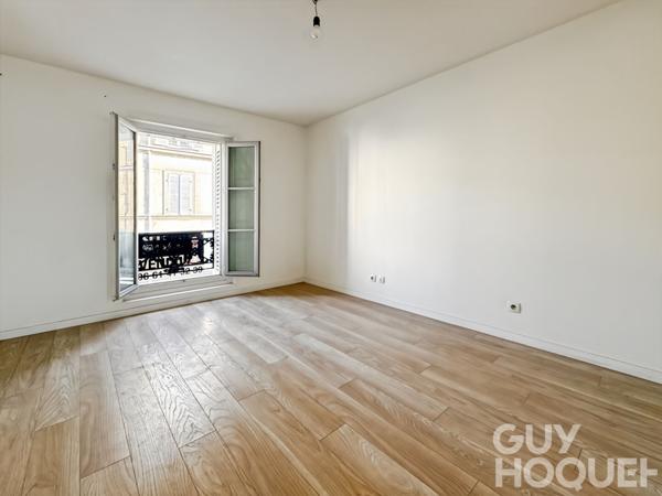 Versailles Chantiers Mairie ? 2 pièces en Dernier étage ? Fort potentiel duplex