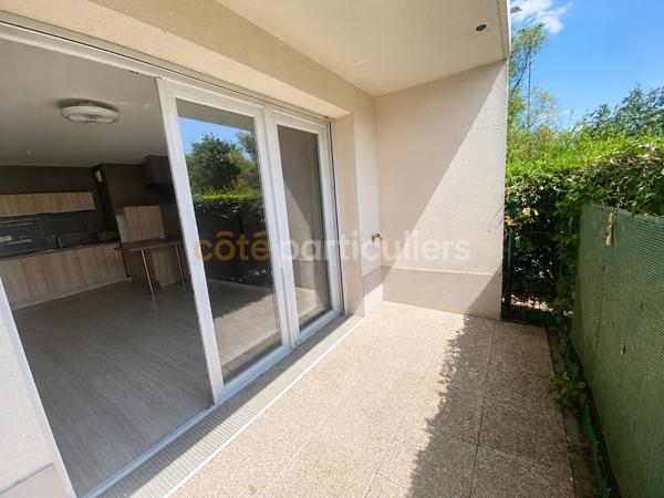 Vente
                Appartement54 m² - 3 Pièces -
                    EGLY (91520)