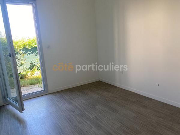 Vente
                Appartement54 m² - 3 Pièces -
                    EGLY (91520)