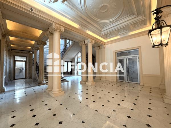 Location Local commercial 6 pièces 200 m² - Bordeaux 33000