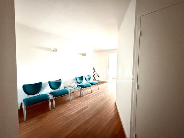 Location Local commercial 6 pièces 200 m² - Bordeaux 33000