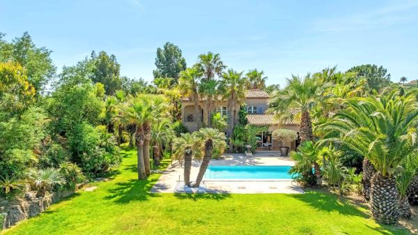 Vente Maison provençale de luxe Grimaud 7 Pièces 251 m²